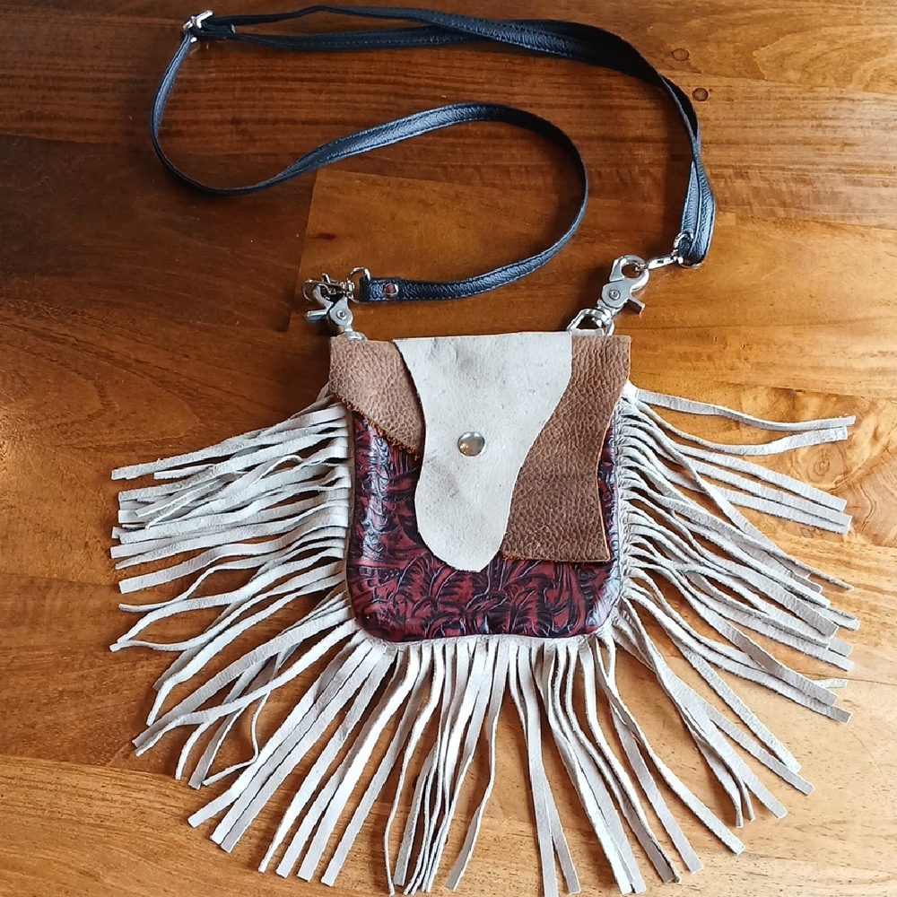 VTG Genuine Fringe Leather Crossbody Bag w Intricate Red Floral Design